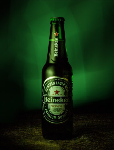 BOTELLA VERDE DE HEINEKEN  LAGER HOLANDESA